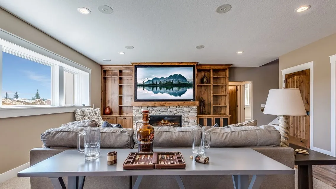 The-Portman-Fireplace