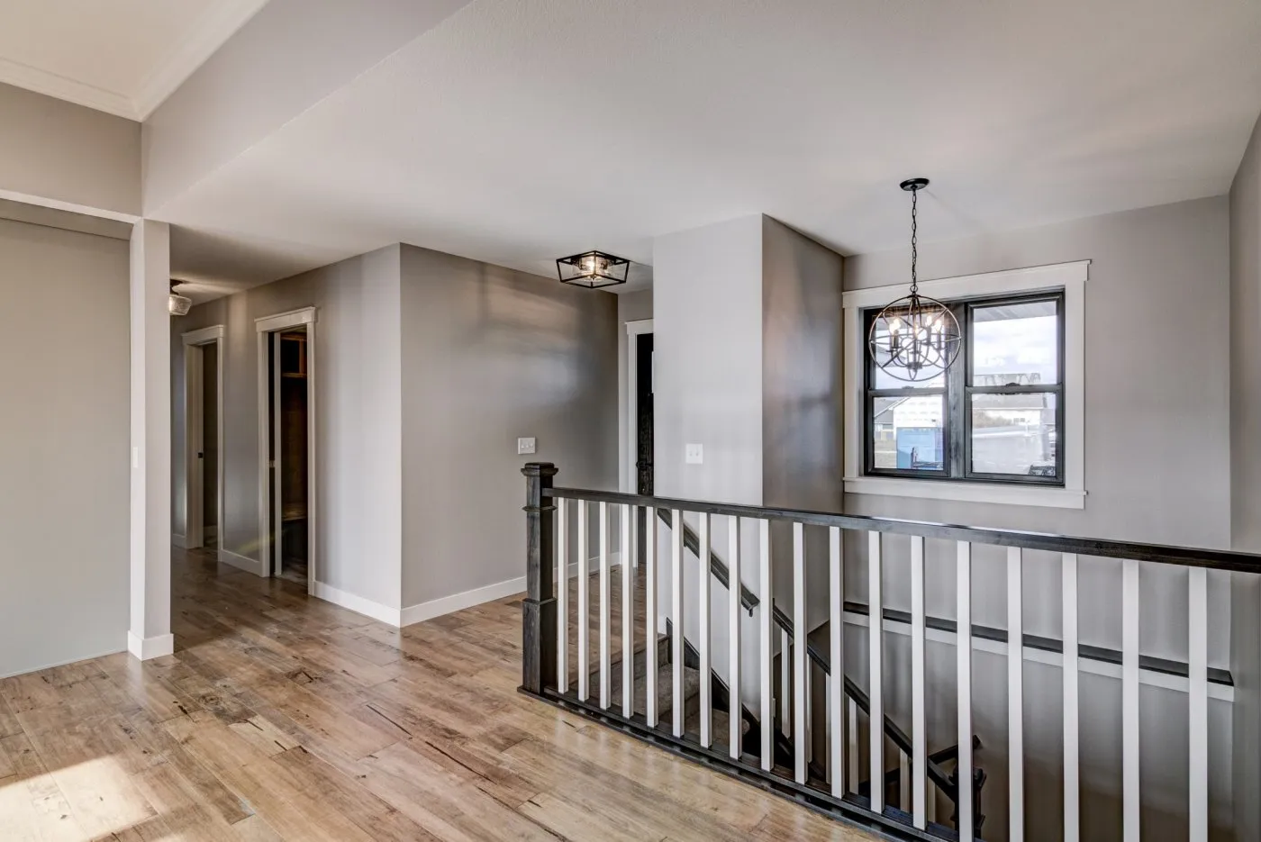 The-Rosemont-Railing