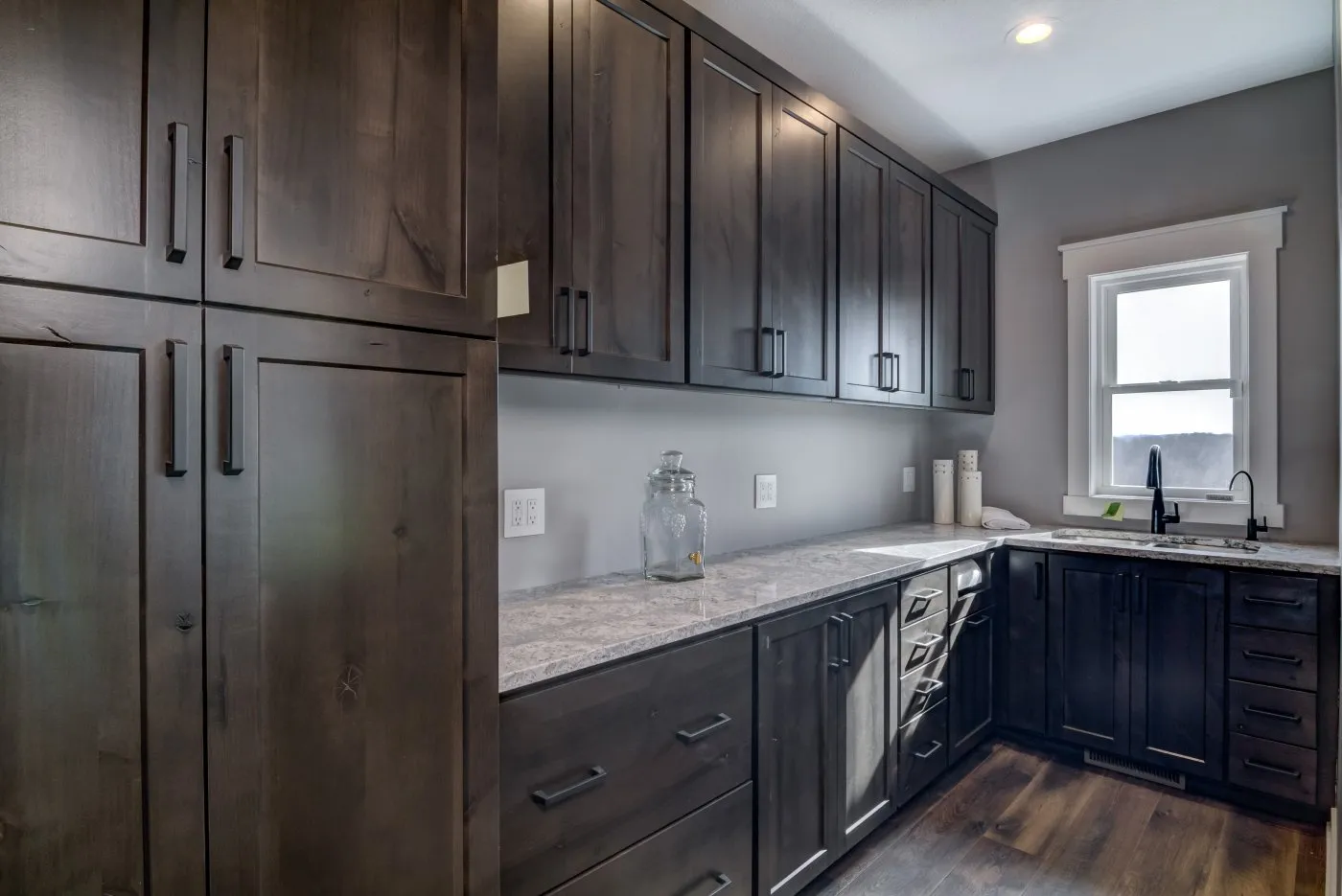 The-Wahlberg-Kitchen-12