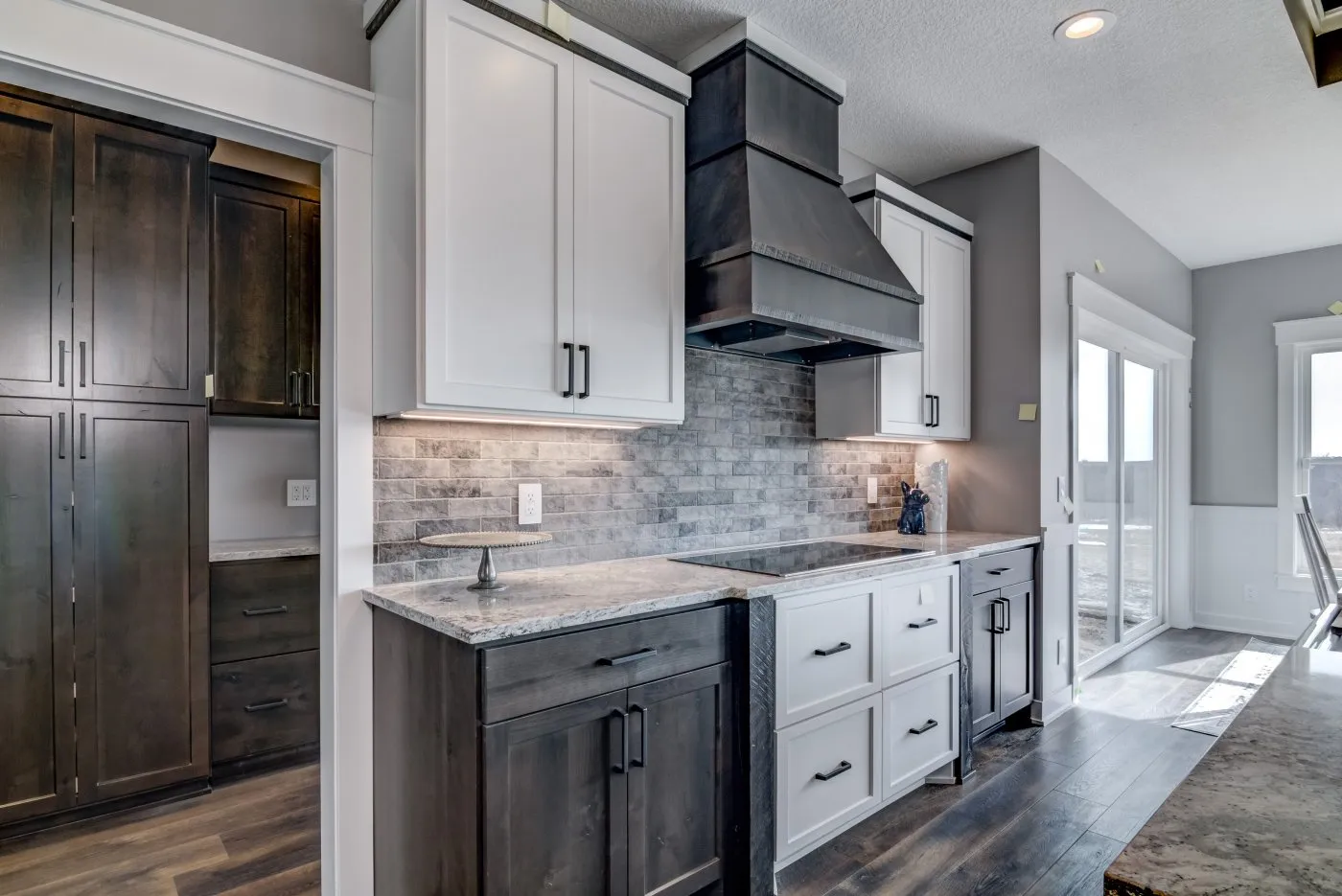 The-Wahlberg-Kitchen-3