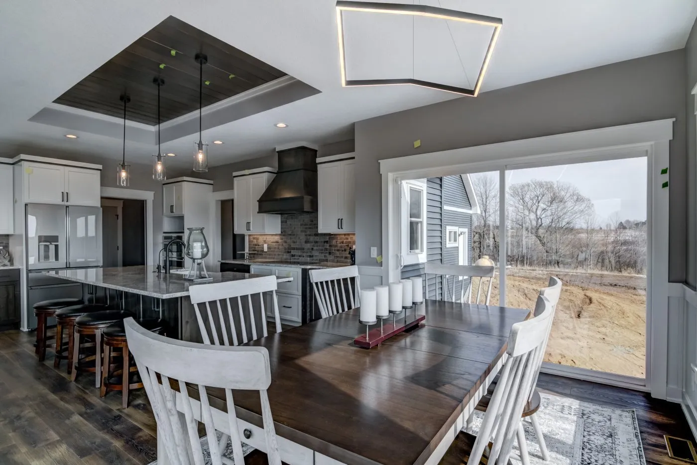 The-Wahlberg-Kitchen-9