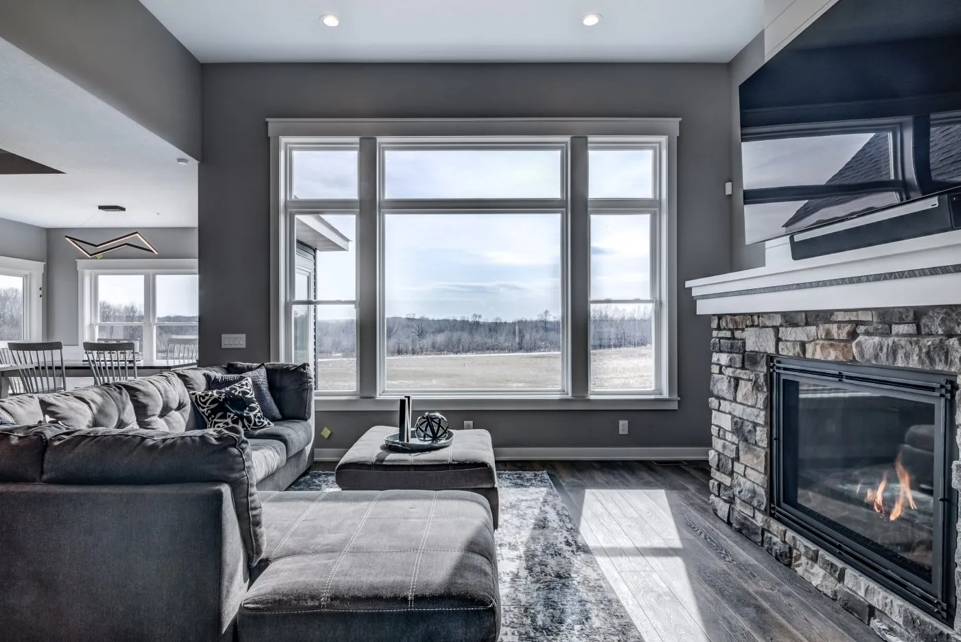 The-Wahlberg-Living-Room-3