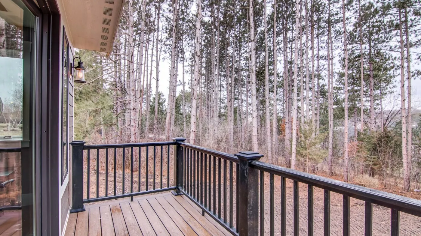 Thousand-Oaks-Deck