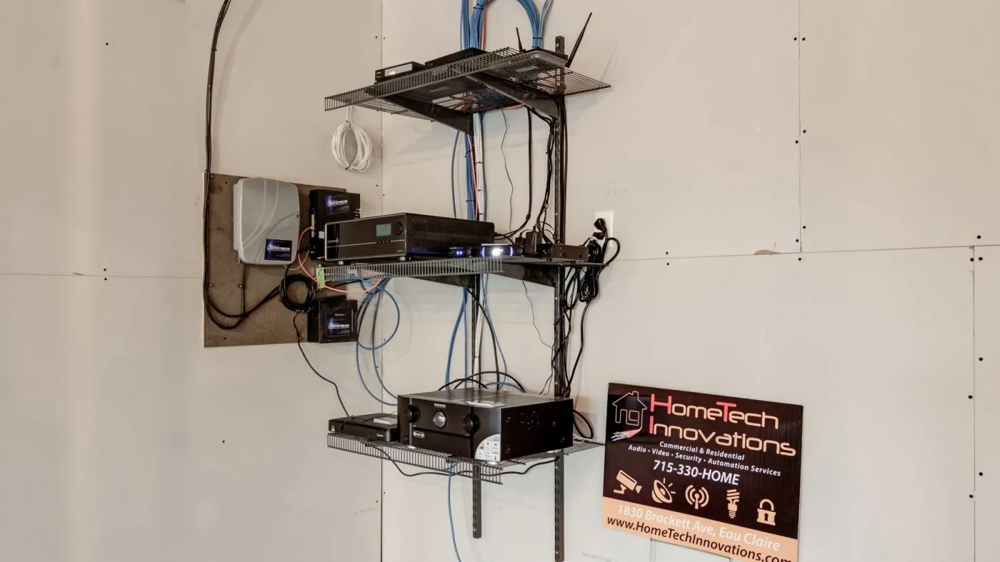 Thousand-Oaks-Hometech