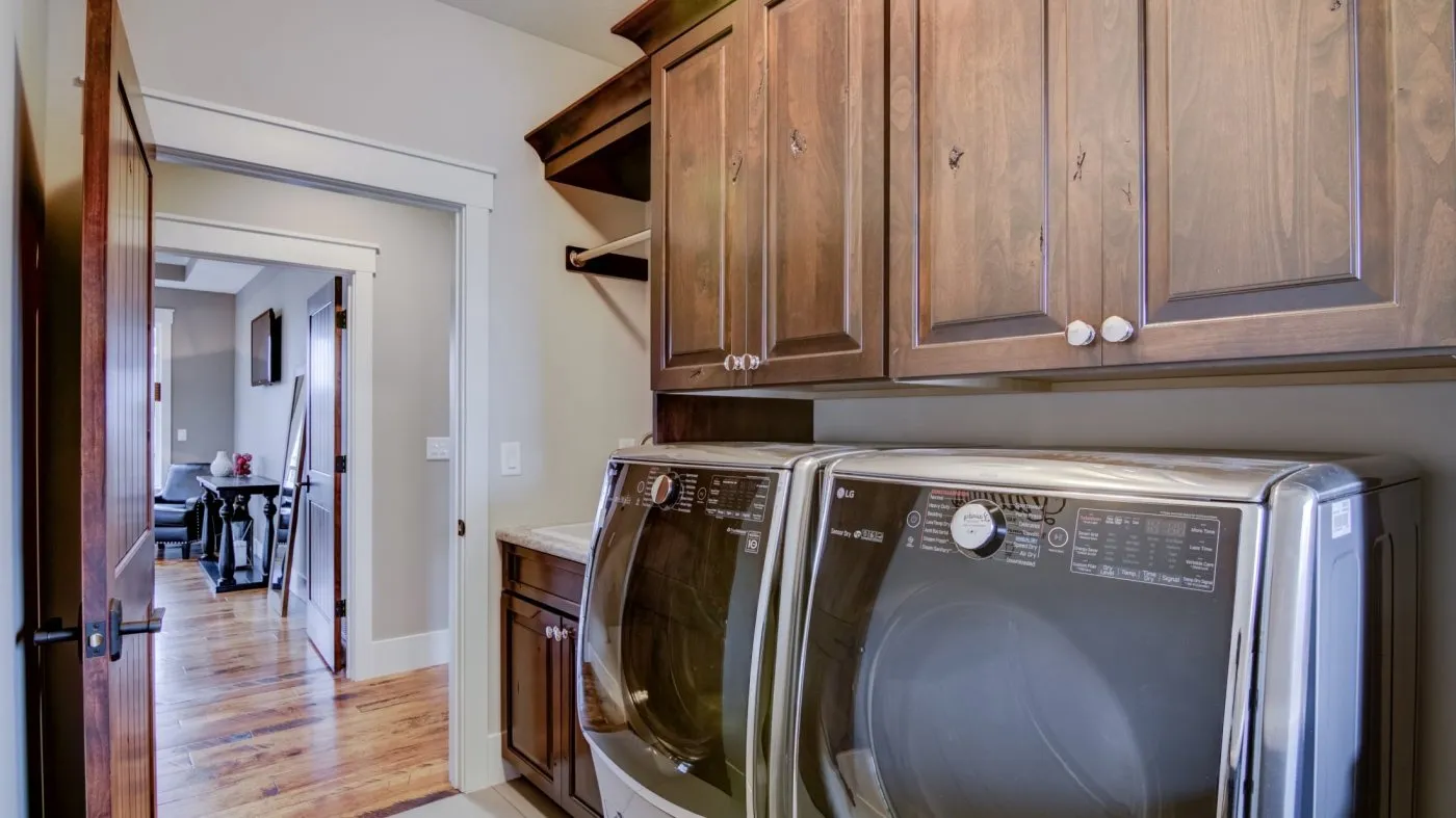 Thousand-Oaks-Laundry-2