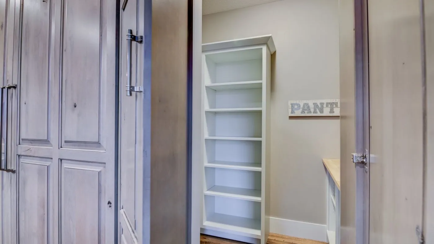 Thousand-Oaks-Pantry