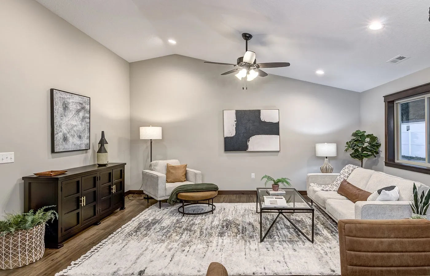 zz-02-Living-Room-4-Edit-Edit