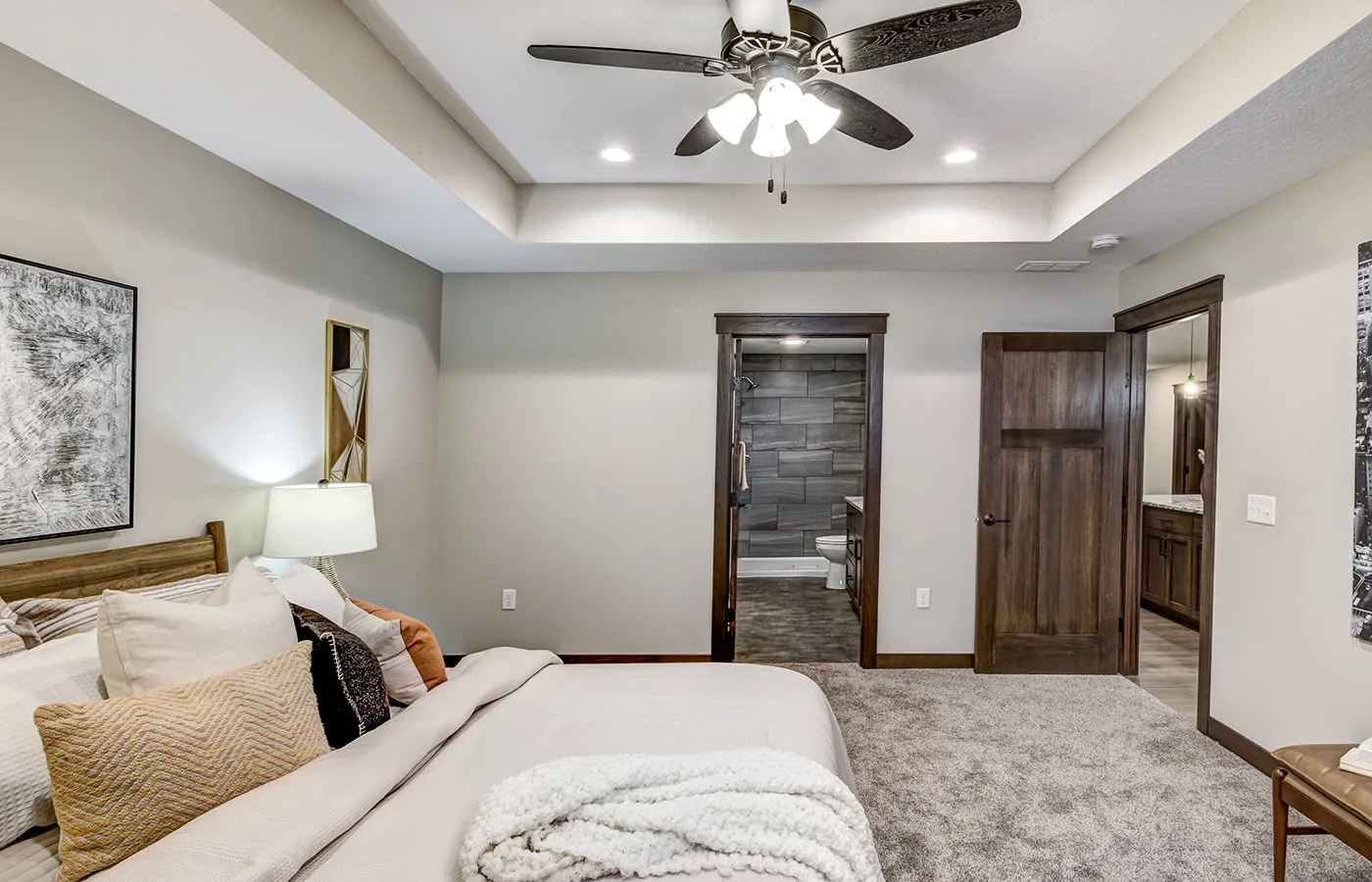 zz-06-Primary-Bedroom-3