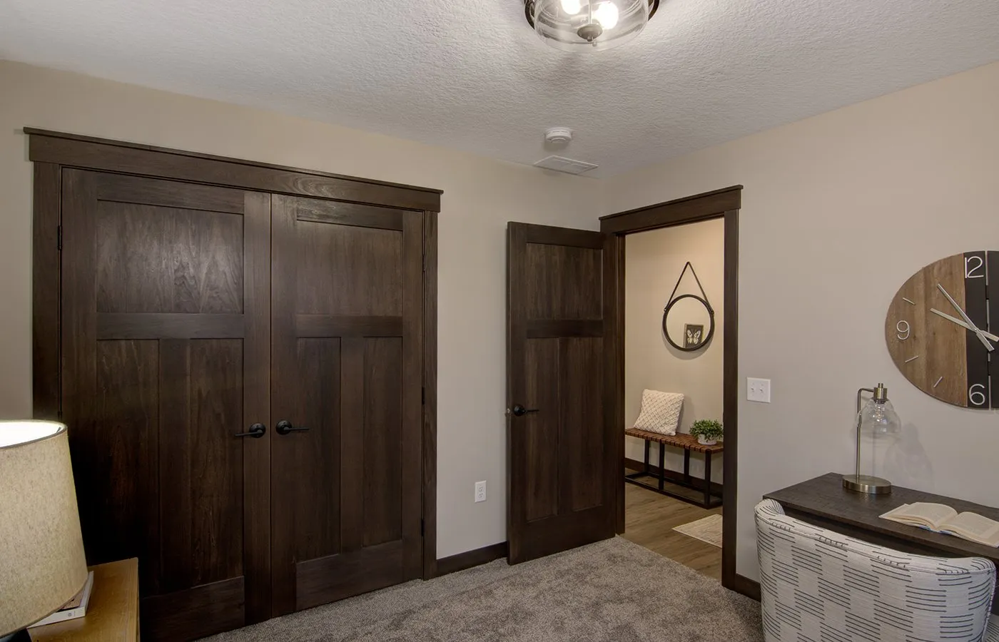 zz-10-Main-Level-Bedroom-2-3