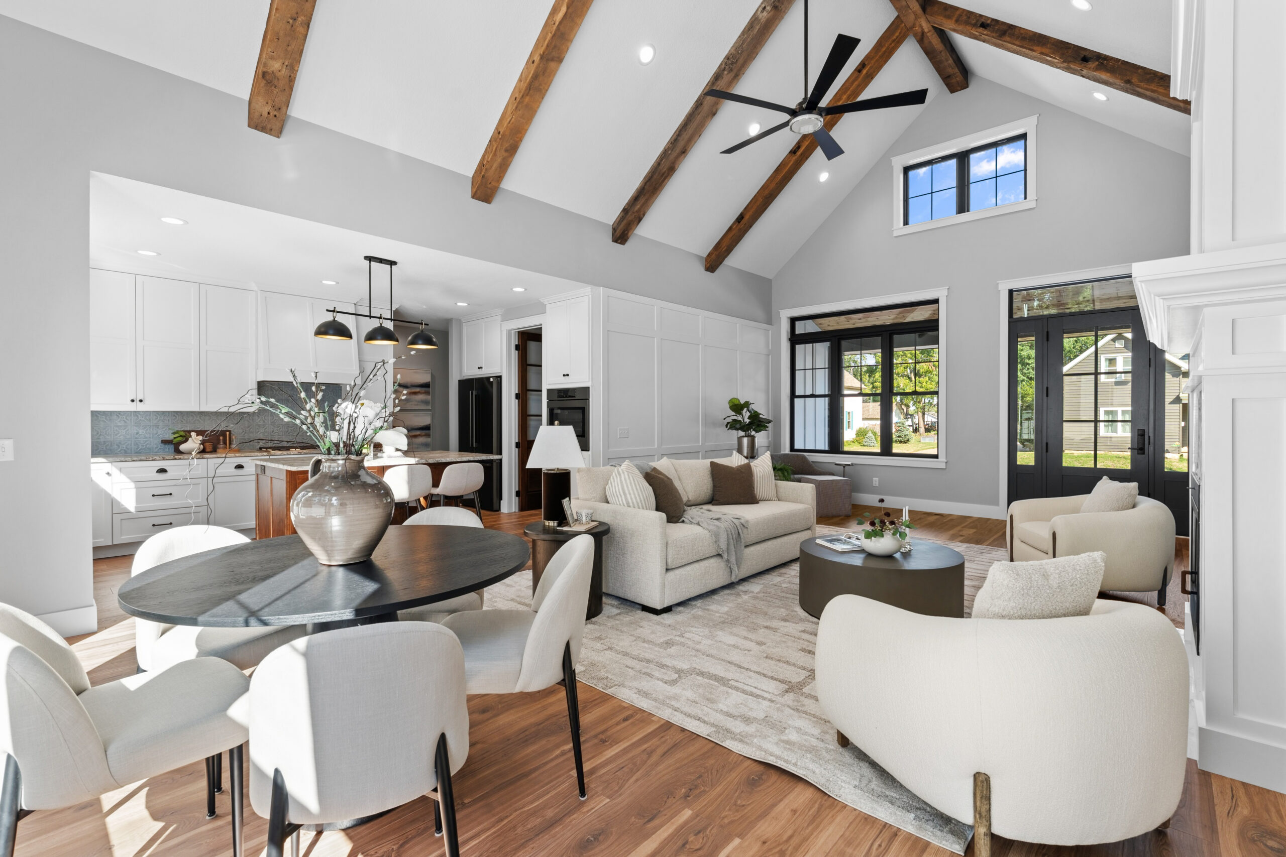 06-Living Room